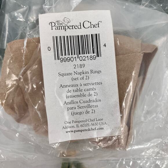 The Pampered Chef 2189 Silver Metal Square Name Card Holder Napkin Ring Set Of 2 - Picture 4 of 6